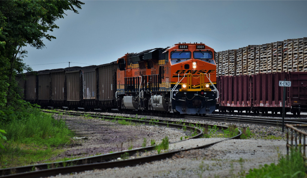 BNSF 3331 South